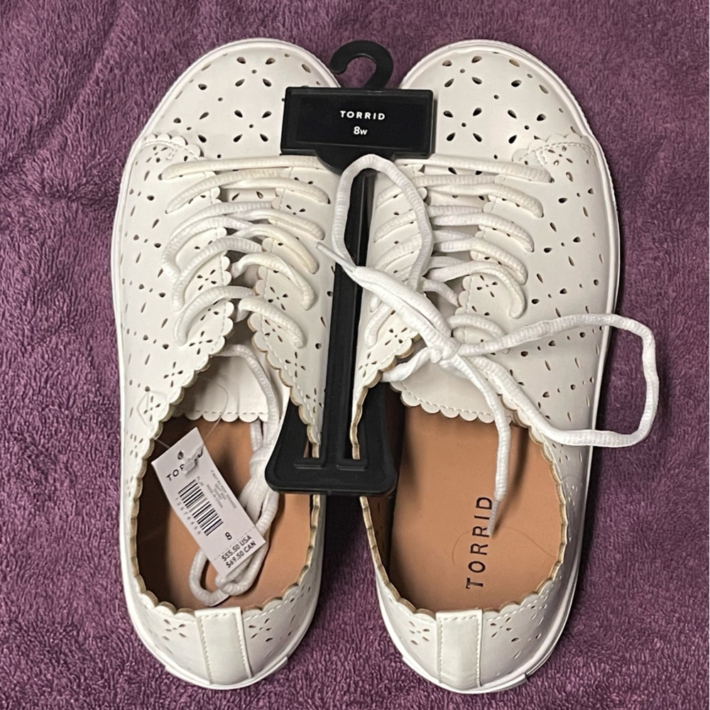 Torrid White “Eyelet” sneakers. NWT 8W